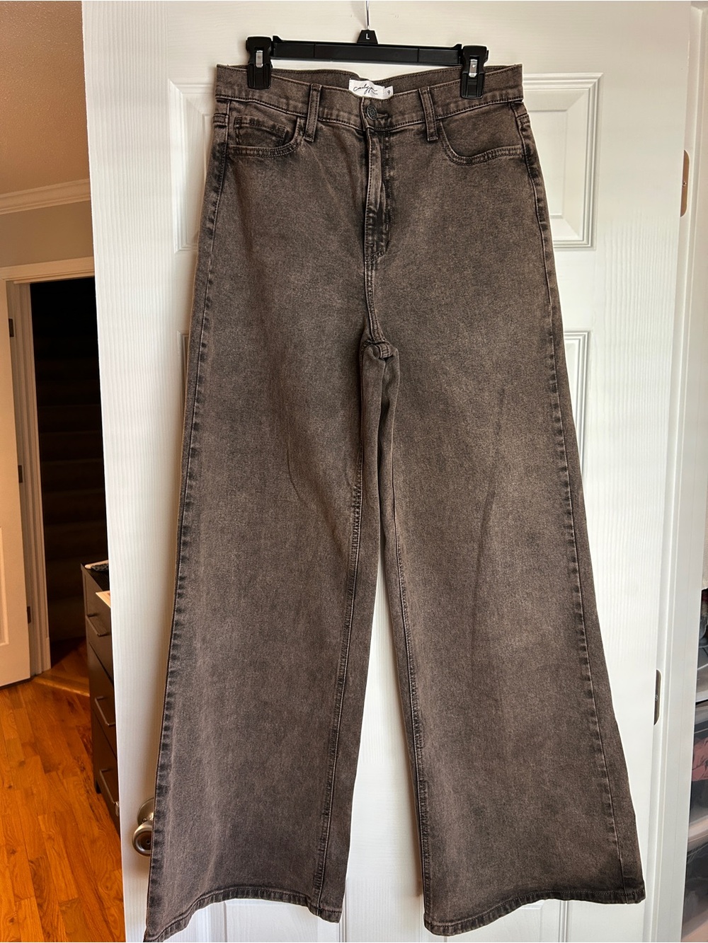 Carly Jean Los Angeles Holland Jeans